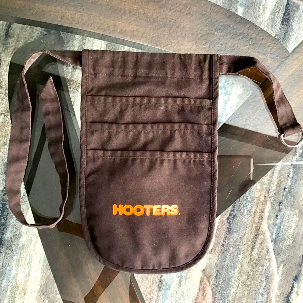 Authentic vintage Hooters pouch